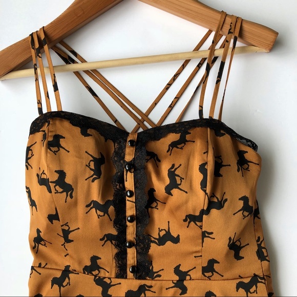 Boutique Dresses & Skirts - Boutique Small Sweetheart A-line Mustard Dress D6